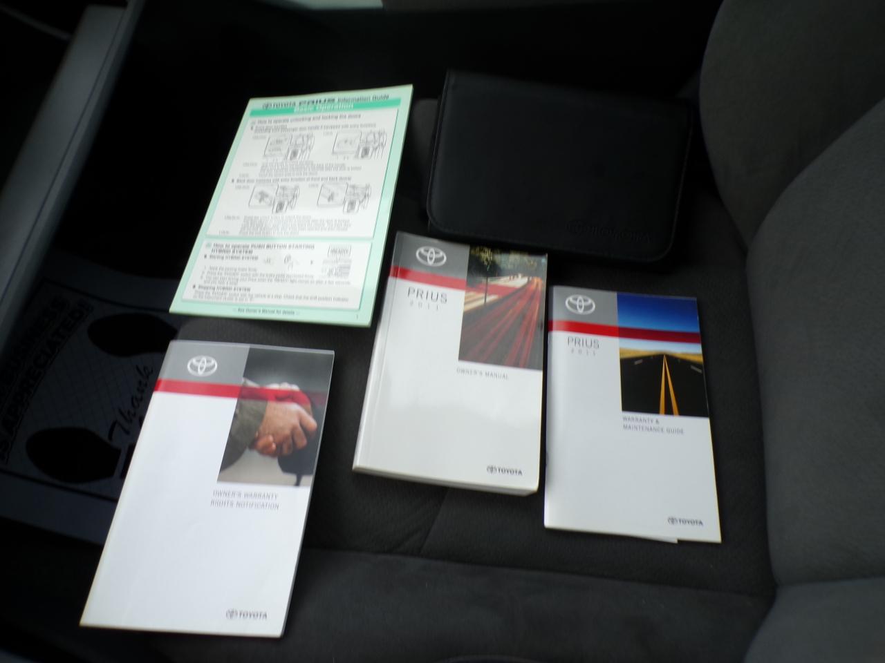 Toyota Prius 5dr HB I (Natl) 2011