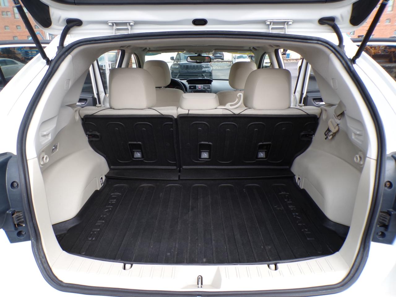 Subaru XV Crosstrek 5dr Auto 2.0i Premium 2014