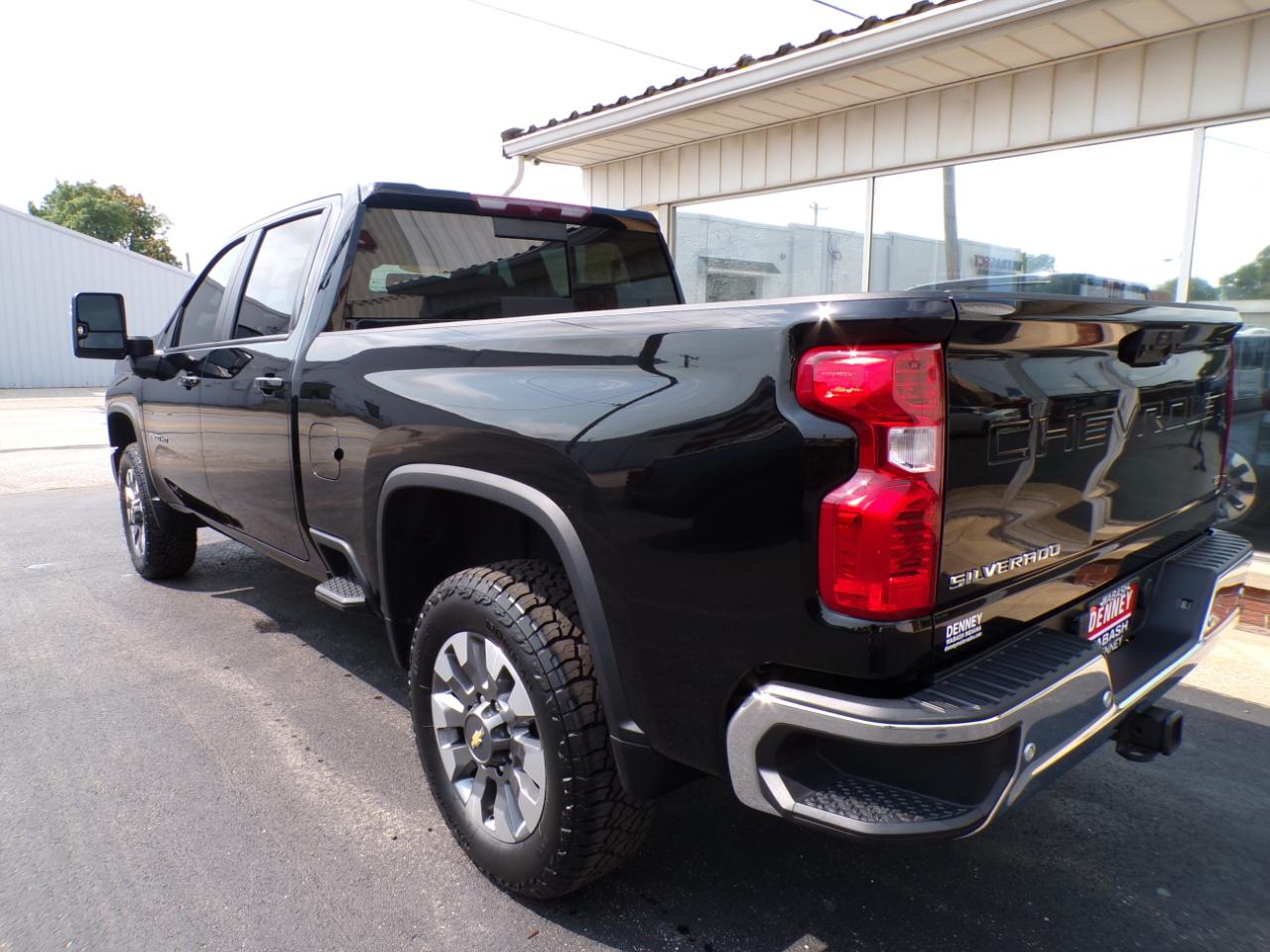 Chevrolet Silverado 2500HD 4WD Crew Cab 159" LT 2024