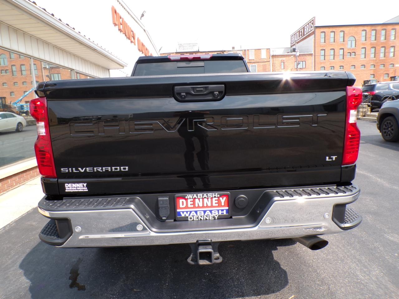 Chevrolet Silverado 2500HD 4WD Crew Cab 159" LT 2024