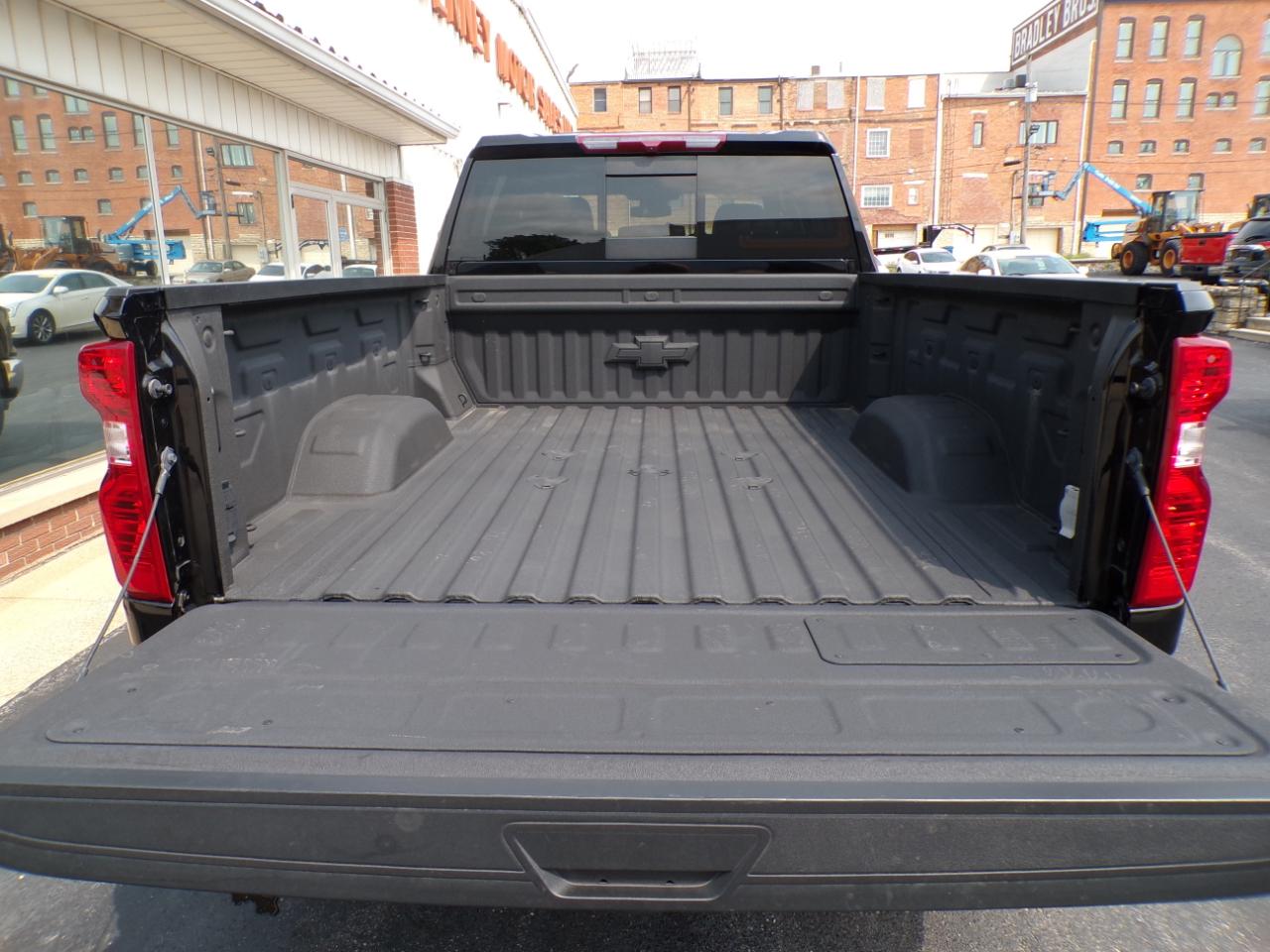 Chevrolet Silverado 2500HD 4WD Crew Cab 159" LT 2024