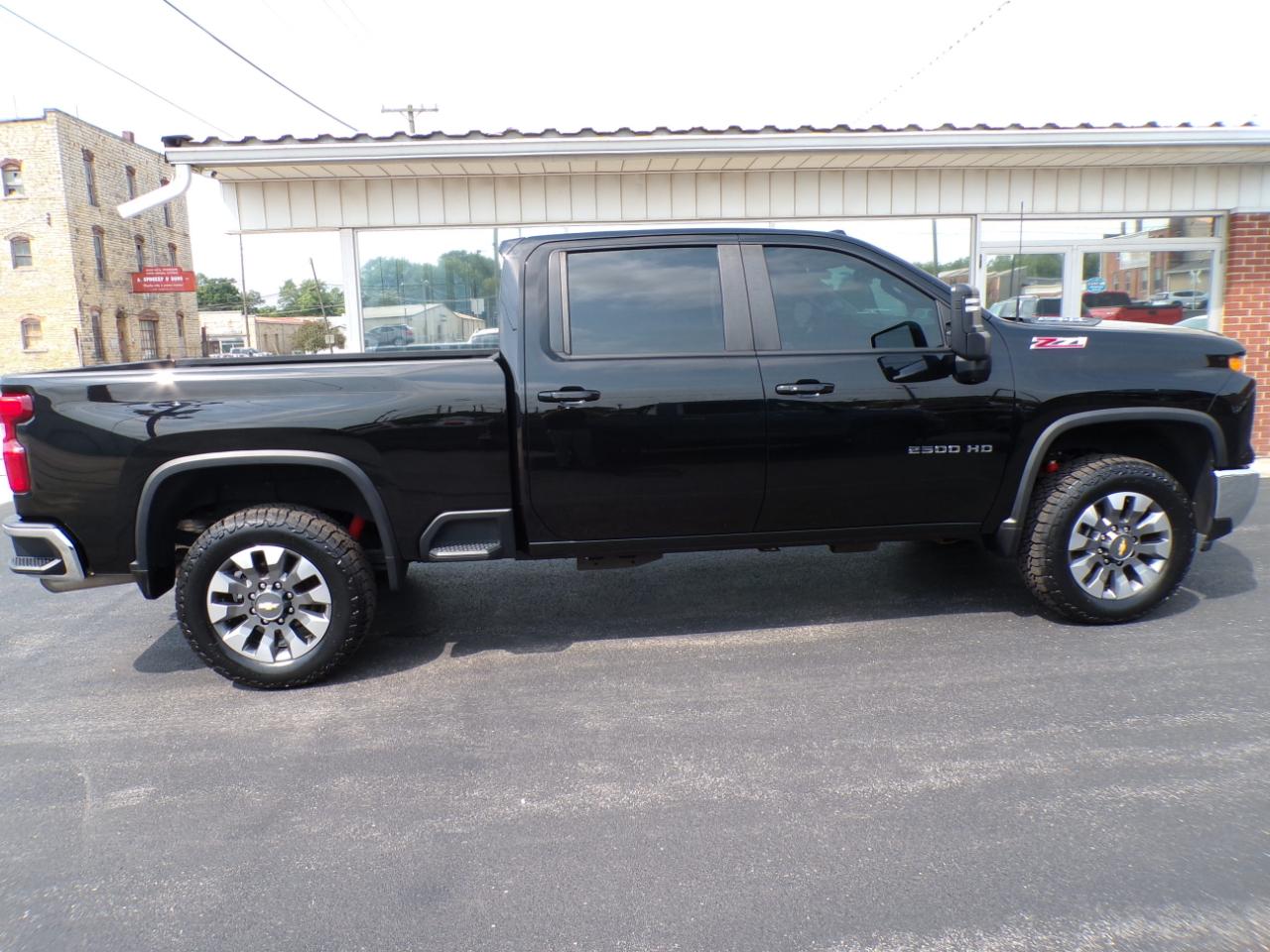 Chevrolet Silverado 2500HD 4WD Crew Cab 159" LT 2024