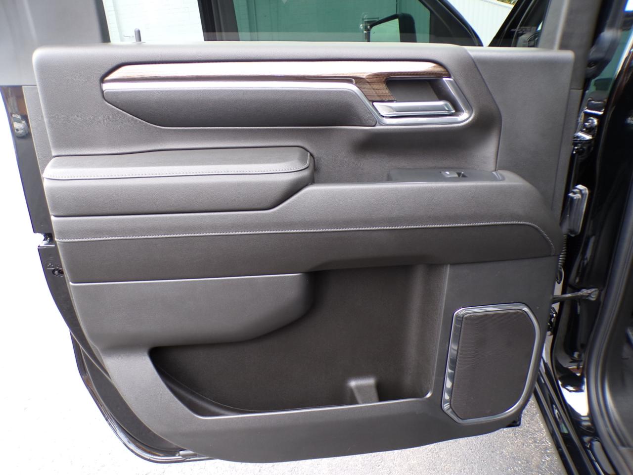 Chevrolet Silverado 2500HD 4WD Crew Cab 159" LT 2024