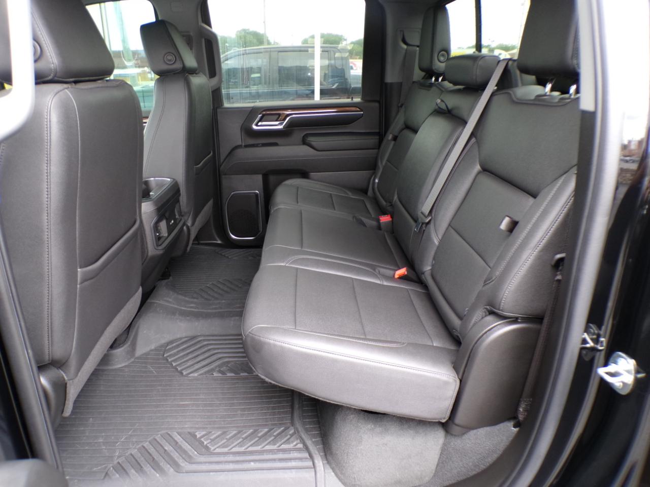 Chevrolet Silverado 2500HD 4WD Crew Cab 159" LT 2024