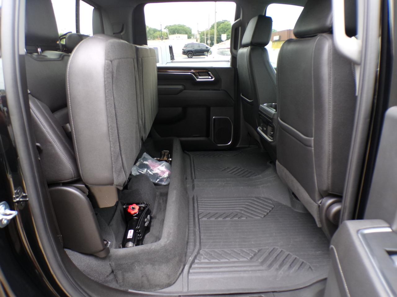 Chevrolet Silverado 2500HD 4WD Crew Cab 159" LT 2024