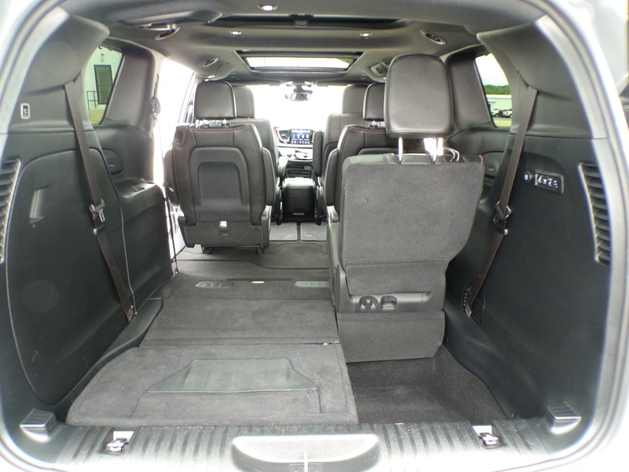 Chrysler Pacifica Limited 35th Anniversary FWD *Ltd Avail* 2020