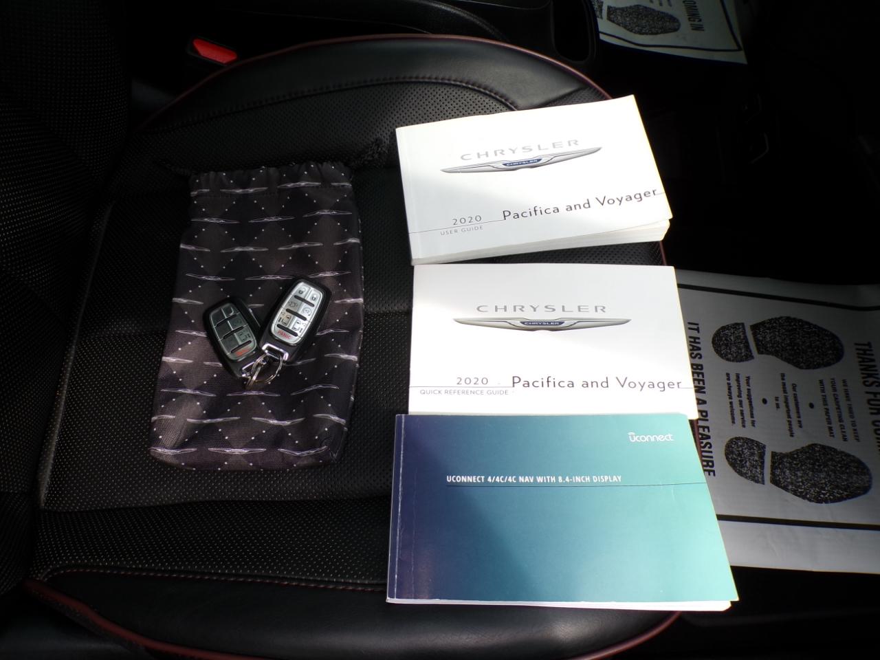 Chrysler Pacifica Limited 35th Anniversary FWD *Ltd Avail* 2020