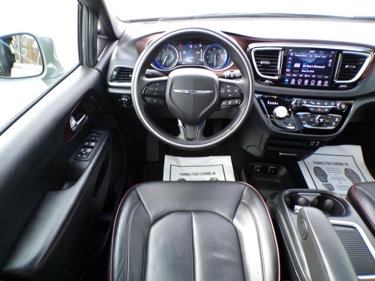 Chrysler Pacifica Limited 35th Anniversary FWD *Ltd Avail* 2020