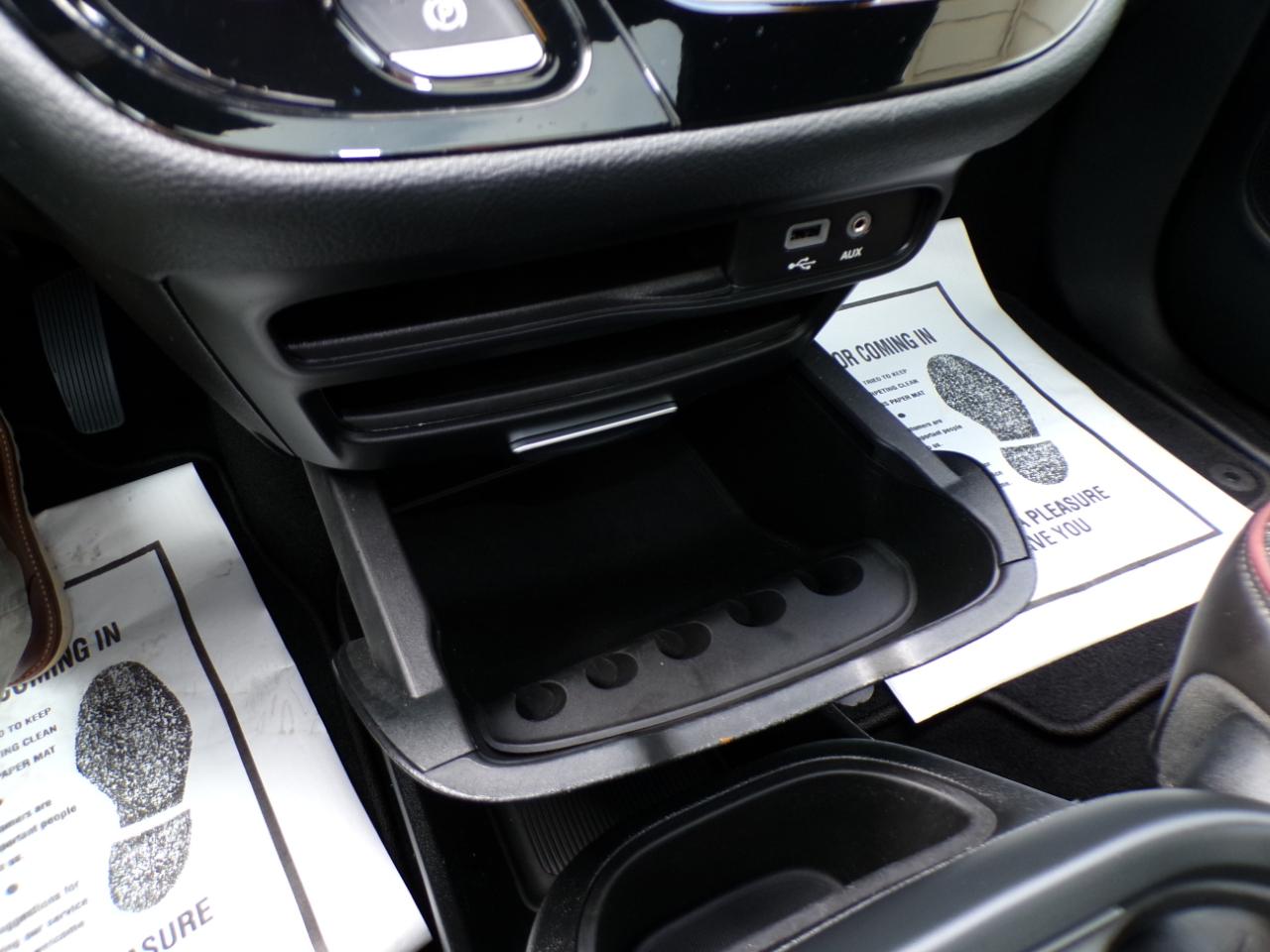 Chrysler Pacifica Limited 35th Anniversary FWD *Ltd Avail* 2020