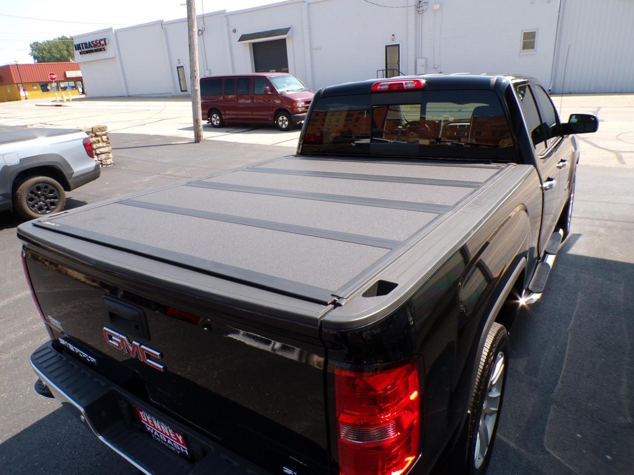 GMC Sierra 1500 4WD Double Cab 143.5" SLE 2016