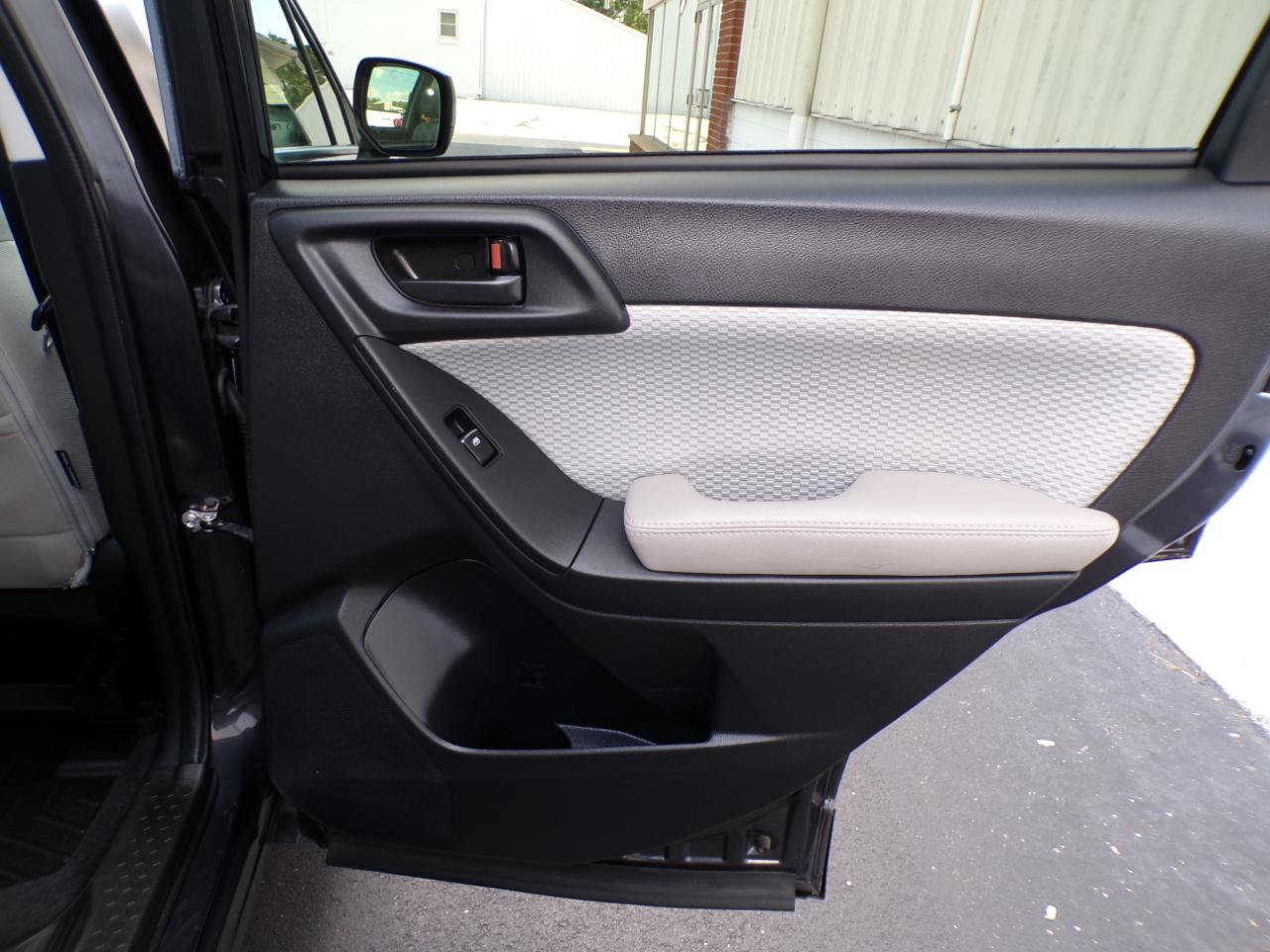 Subaru Forester 2.5i Premium CVT 2017