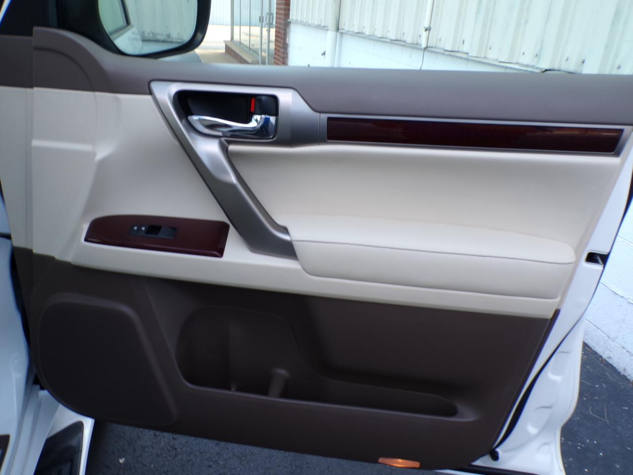 Lexus GX 460 4WD 4dr Premium 2018