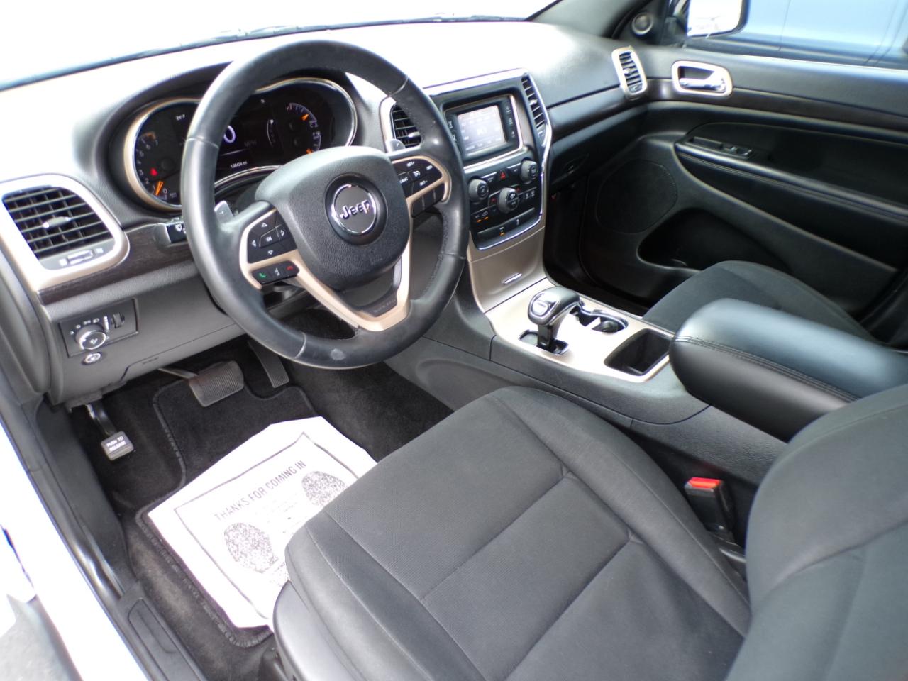 Jeep Grand Cherokee 4WD 4dr Laredo 2014