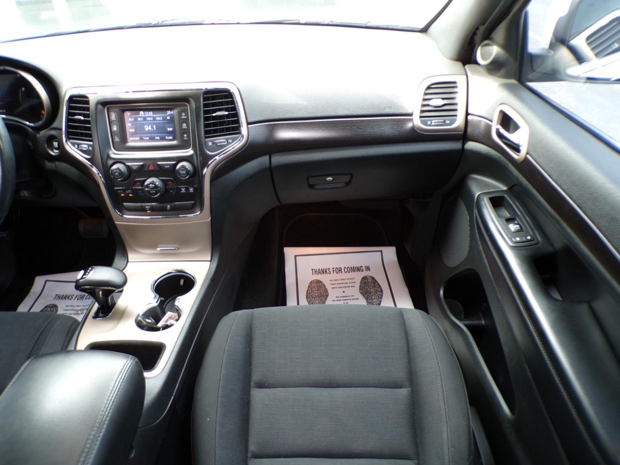 Jeep Grand Cherokee 4WD 4dr Laredo 2014