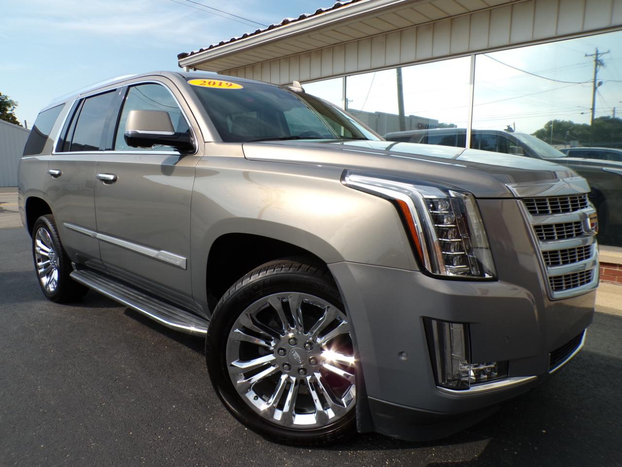 Cadillac Escalade 4WD 4dr Luxury 2019