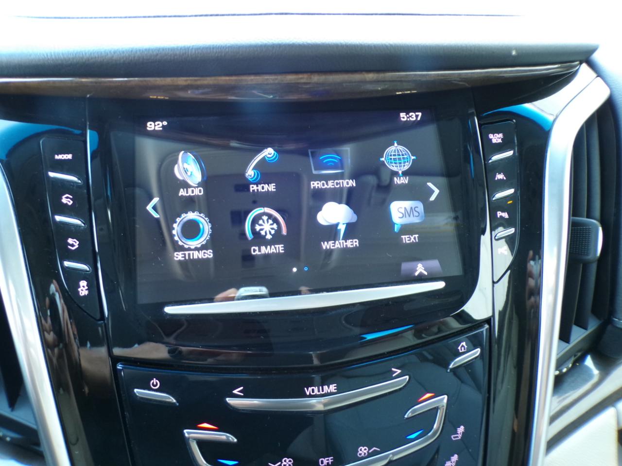 Cadillac Escalade 4WD 4dr Luxury 2019