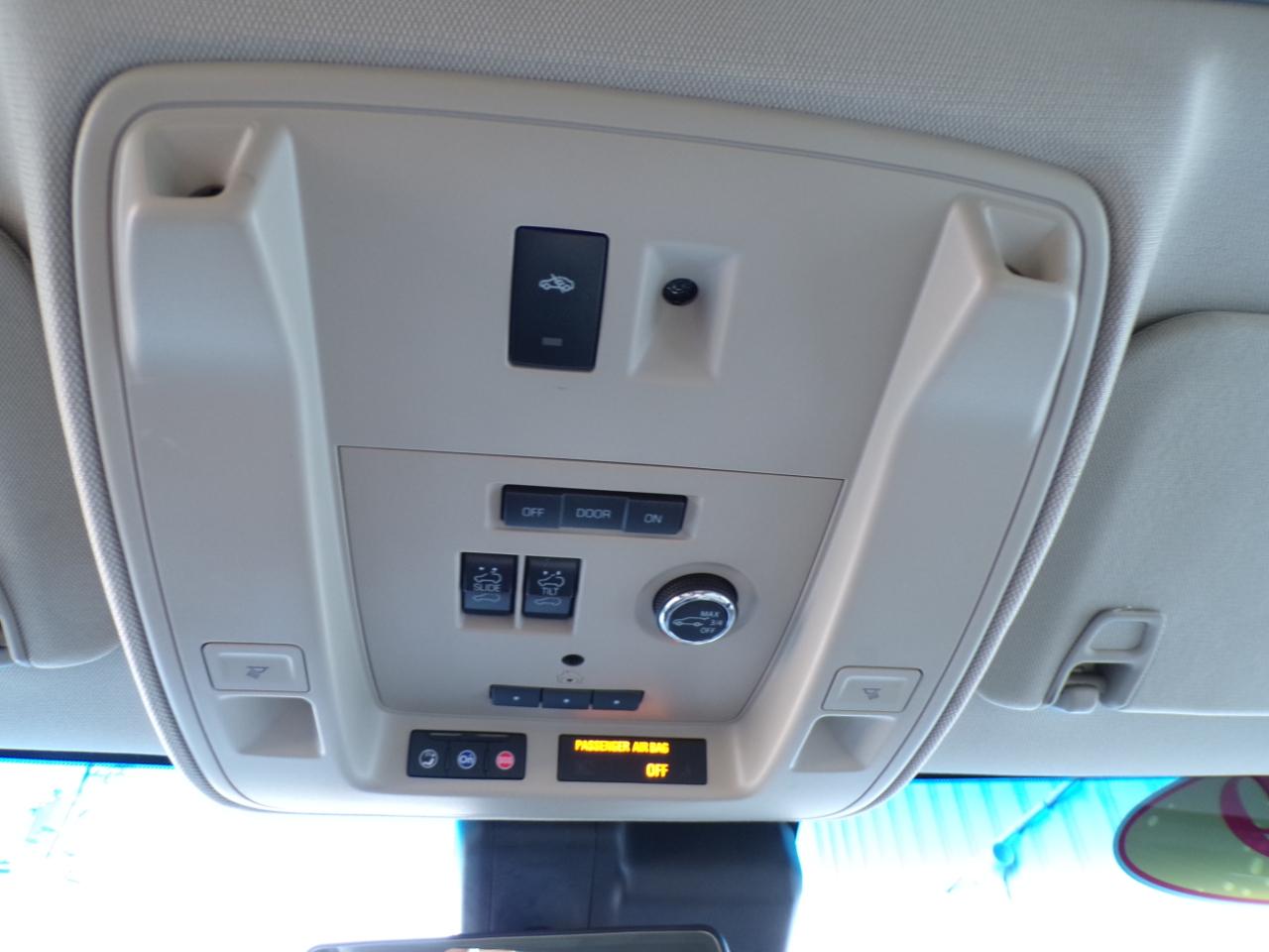 Cadillac Escalade 4WD 4dr Luxury 2019