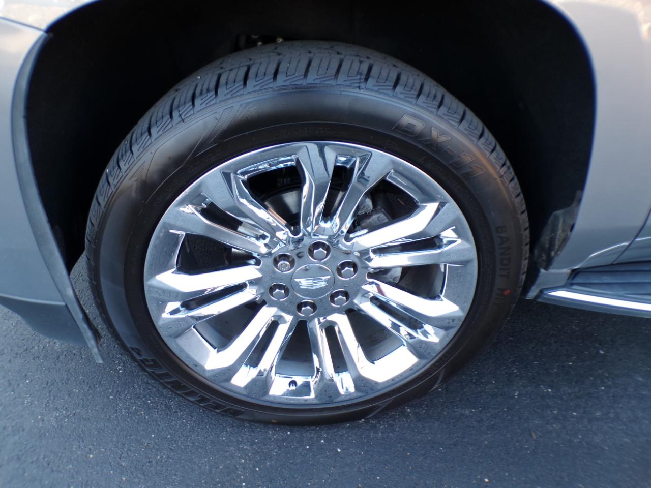 Cadillac Escalade 4WD 4dr Luxury 2019