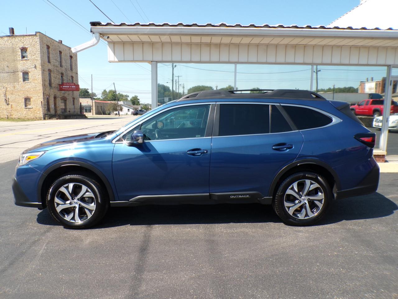 Subaru Outback Limited CVT 2022