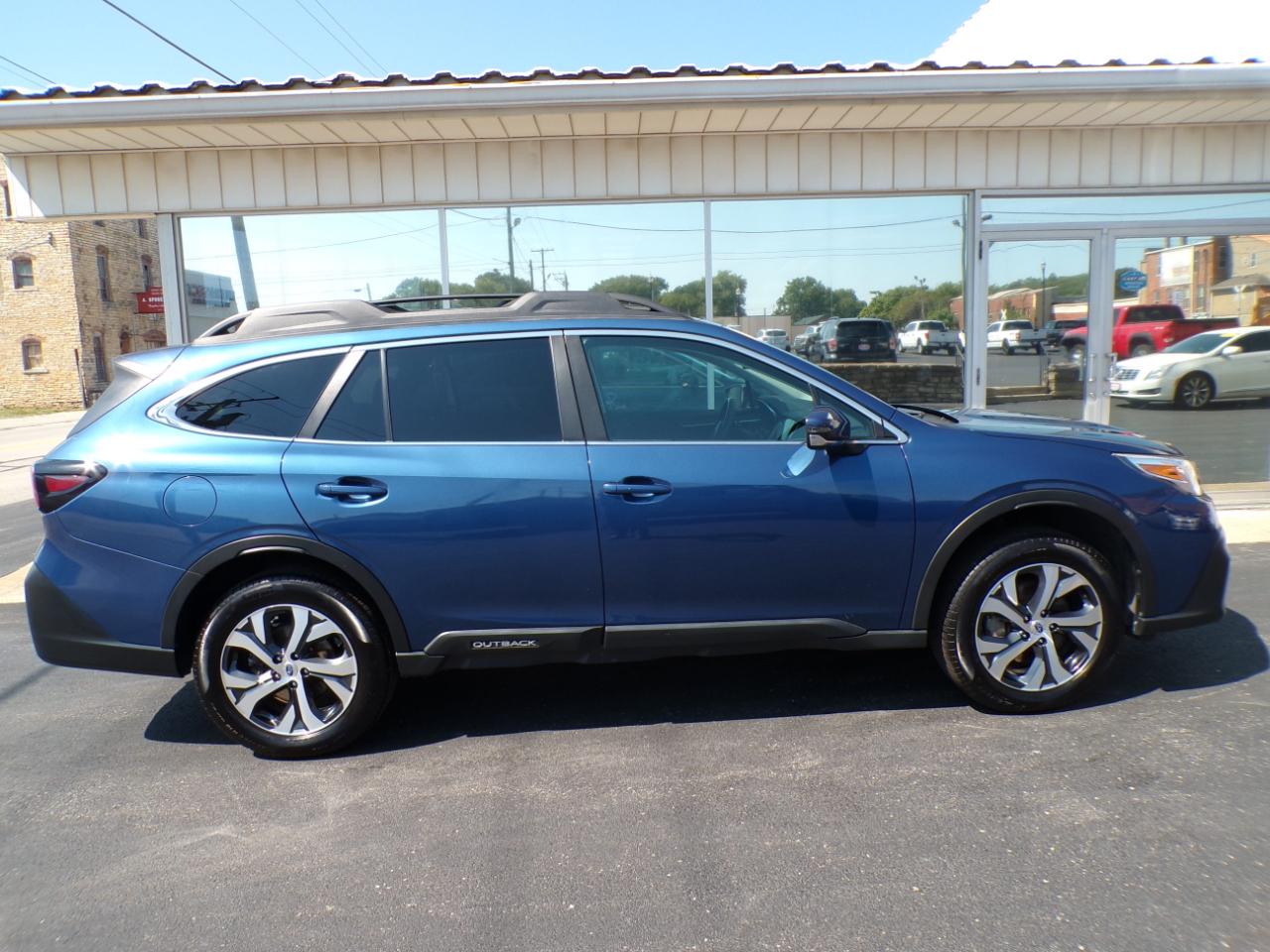 Subaru Outback Limited CVT 2022