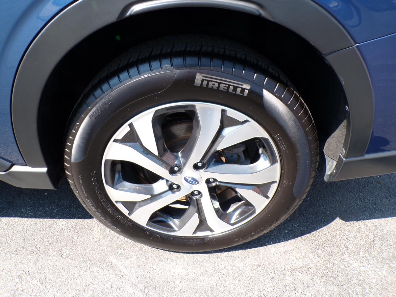 Subaru Outback Limited CVT 2022