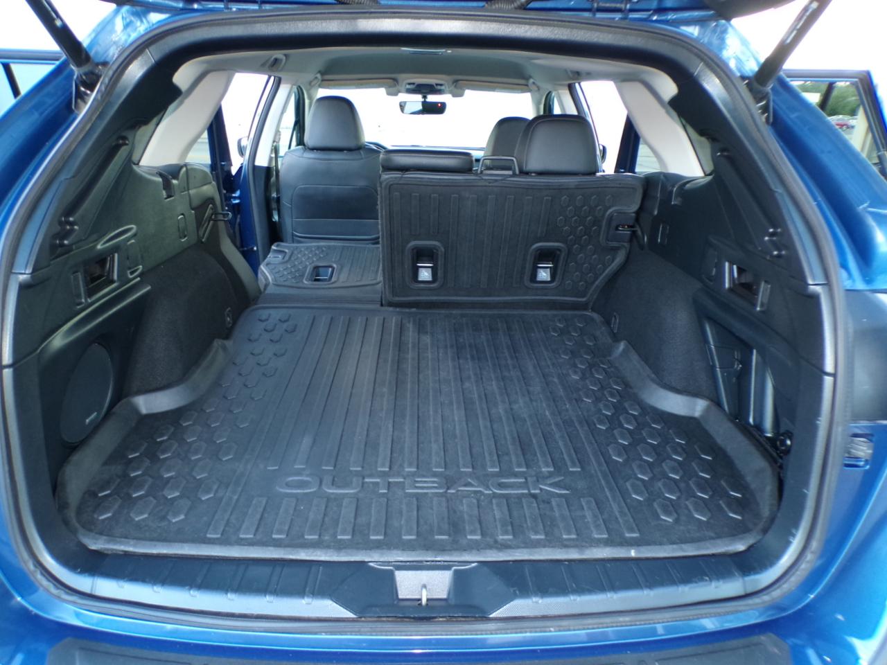 Subaru Outback Limited CVT 2022