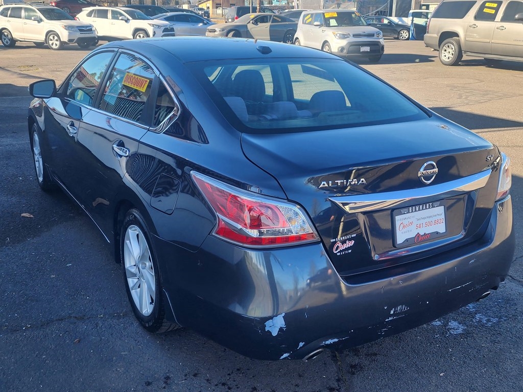 Nissan Altima  2015