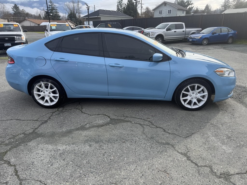 Dodge Dart  2013