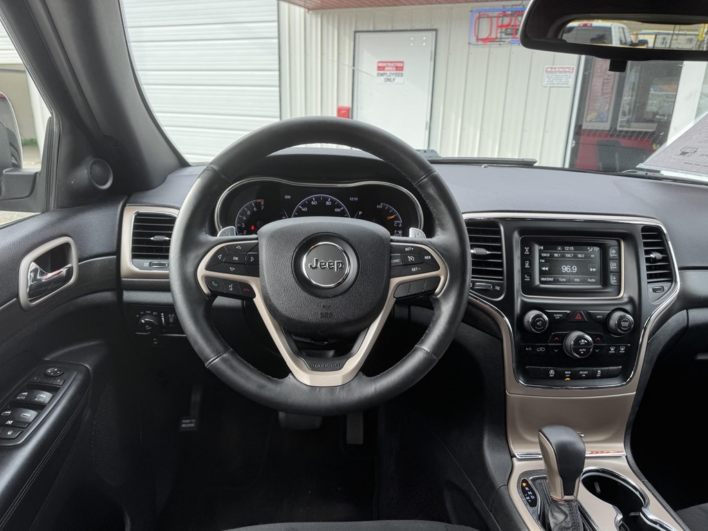 Jeep Grand Cherokee  2016