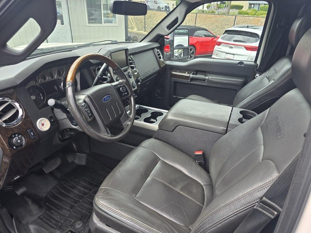 Ford F-250 SD Platinum Crew Cab 4WD 2016