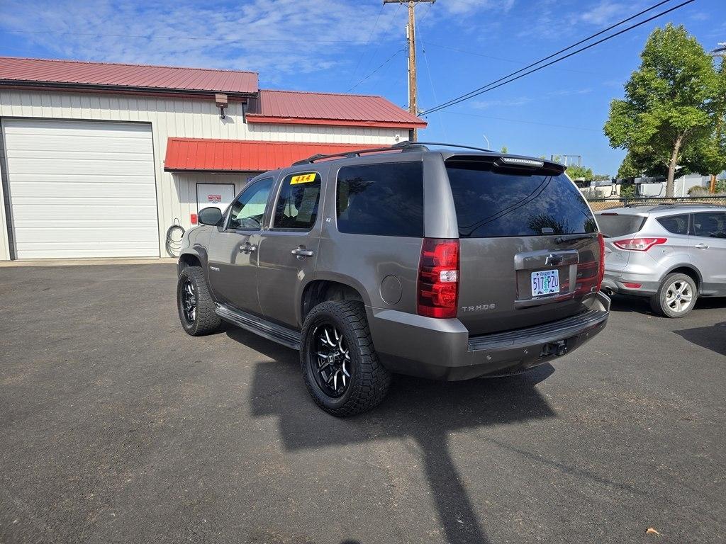 Chevrolet Tahoe  2011
