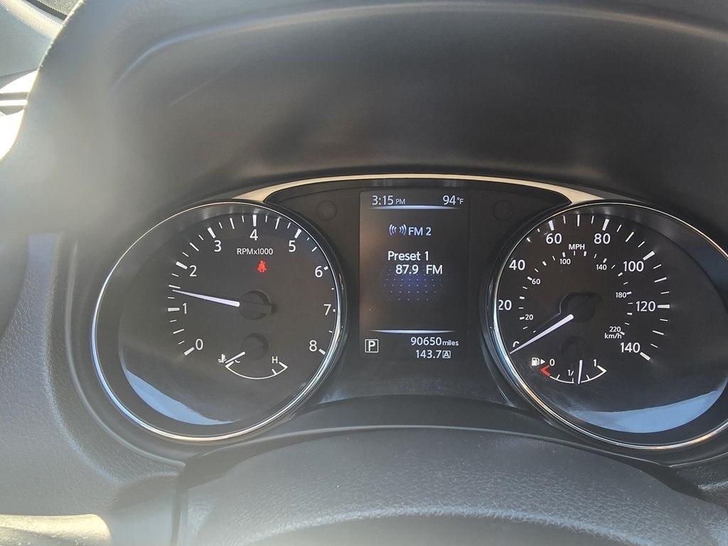 Nissan Rogue  2016