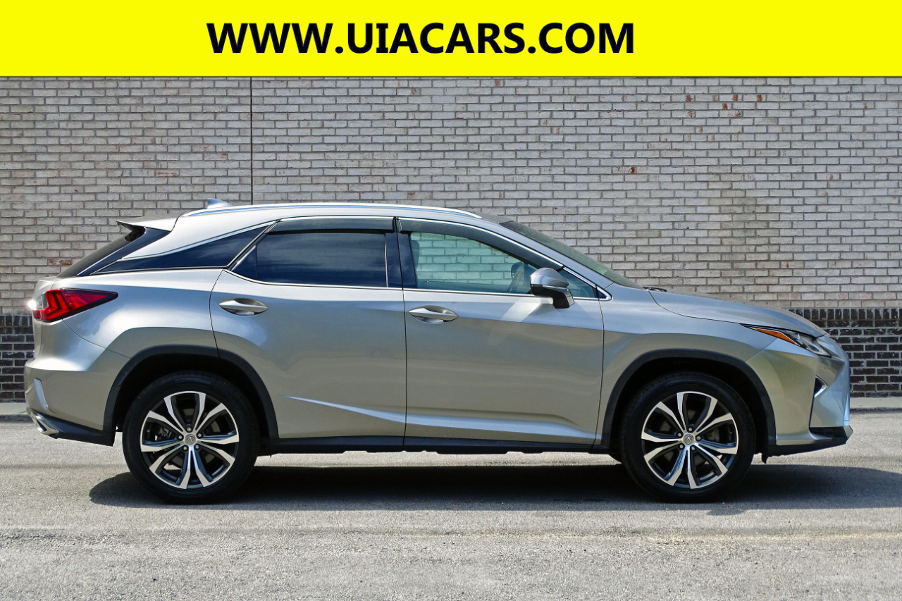 2017 Lexus RX photo 3