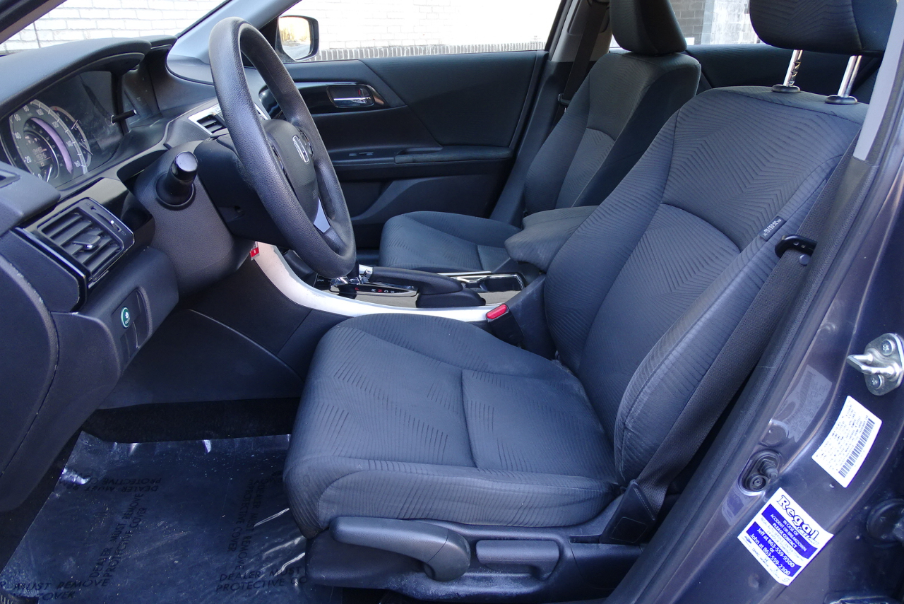 Honda Accord Sedan 4dr I4 CVT LX 2016