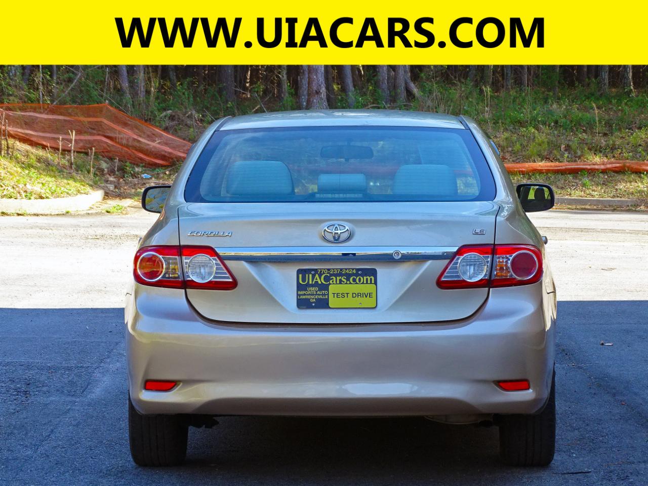 Toyota Corolla 4dr Sdn Auto LE Special Edition (Natl) 2013