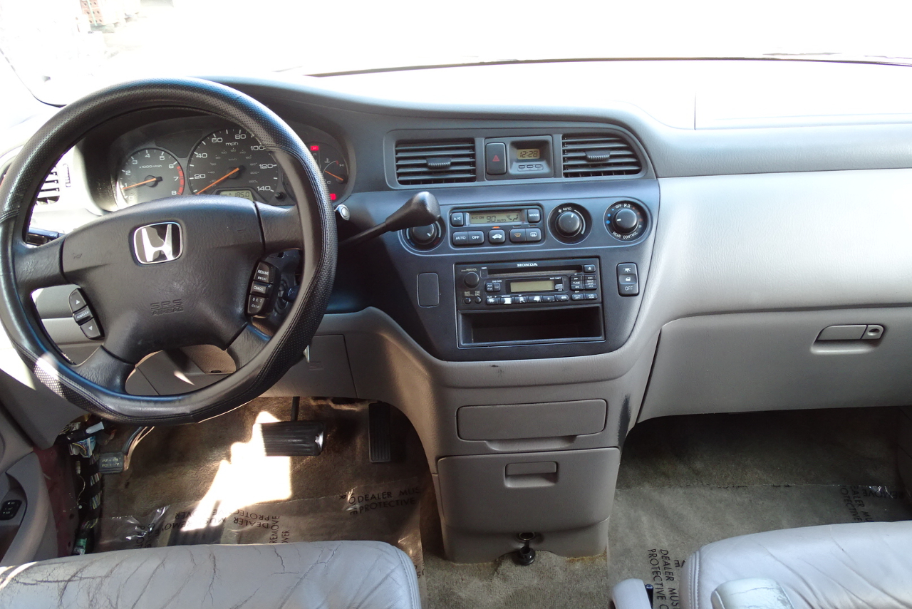 Honda Odyssey 5dr EX-L w/Leather 2002