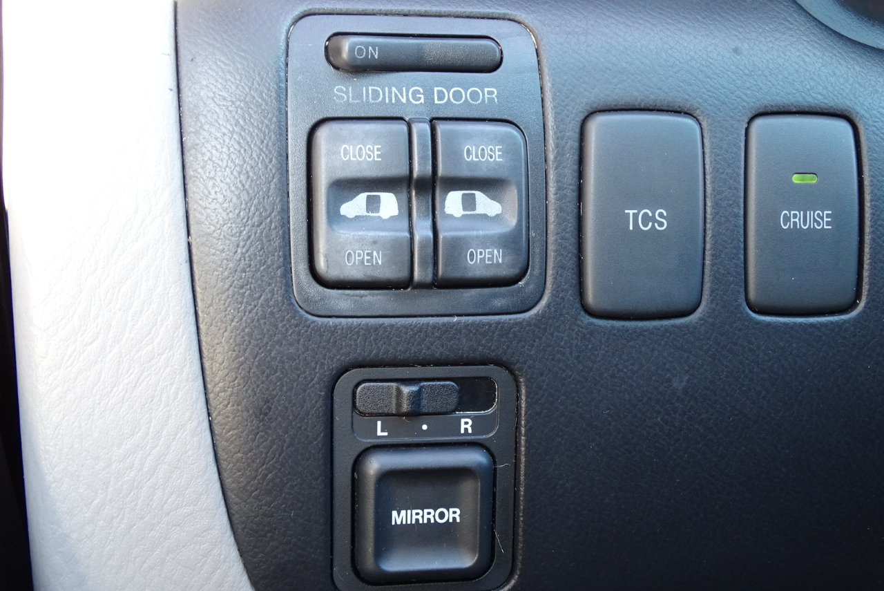 Honda Odyssey 5dr EX-L w/Leather 2002