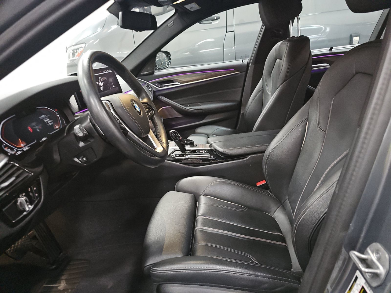 BMW 5 Series 540i Sedan 2023