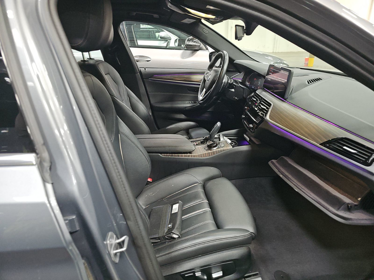 BMW 5 Series 540i Sedan 2023