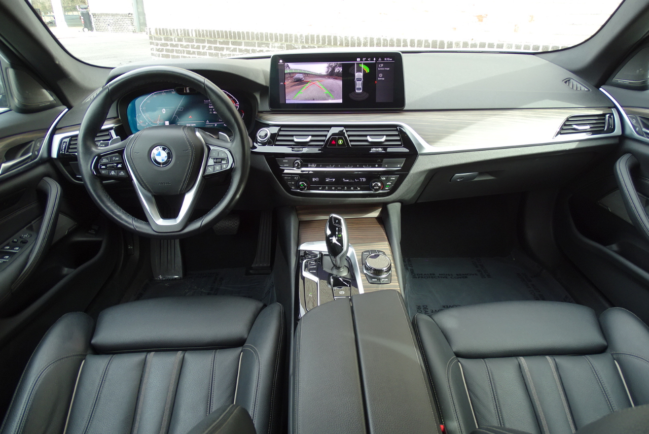BMW 5 Series 540i Sedan 2023