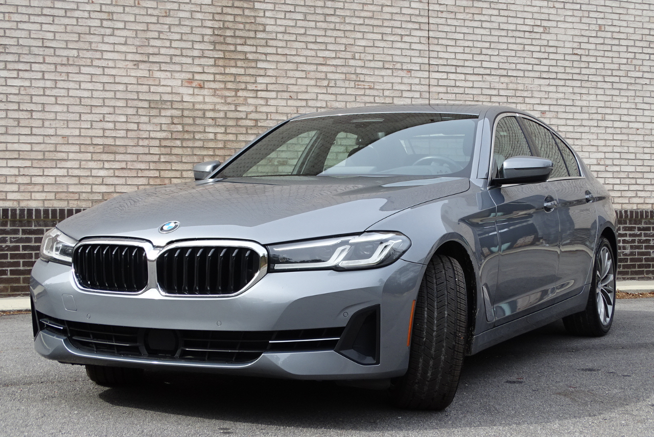 BMW 5 Series 540i Sedan 2023