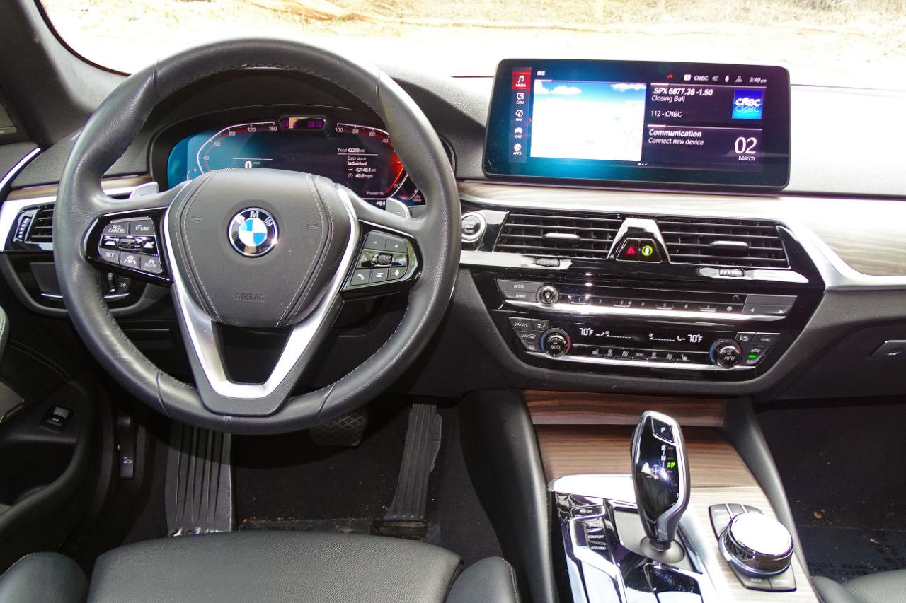 BMW 5 Series 540i Sedan 2023