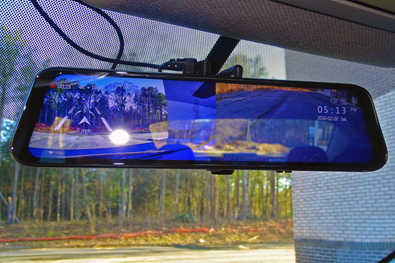 Nissan Sentra 4dr Sdn I4 CVT SV 2013