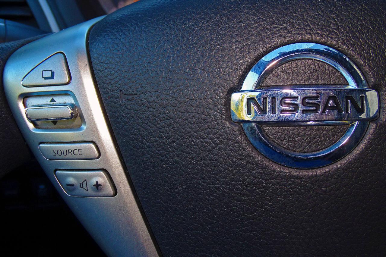 Nissan Sentra 4dr Sdn I4 CVT SV 2013