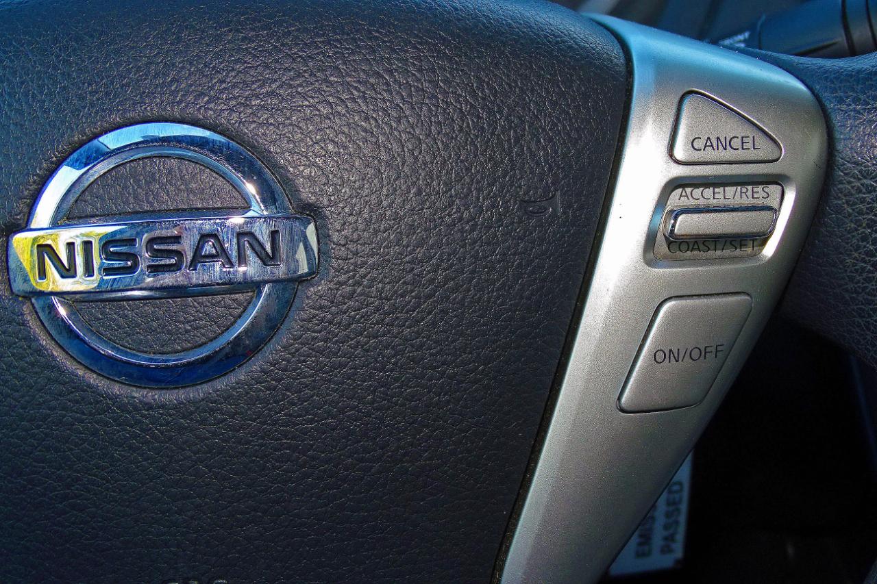 Nissan Sentra 4dr Sdn I4 CVT SV 2013