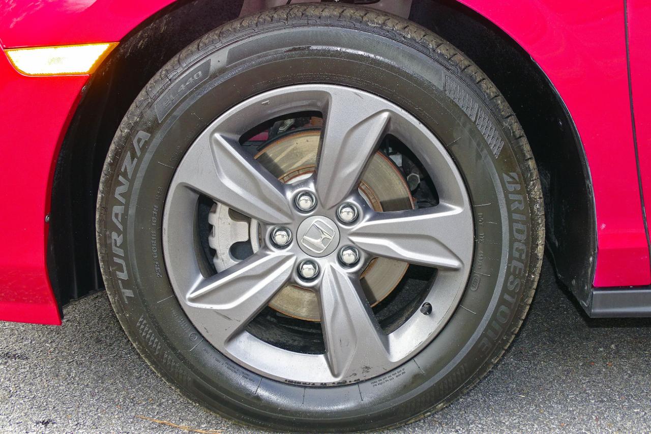 Honda Odyssey EX Auto 2024