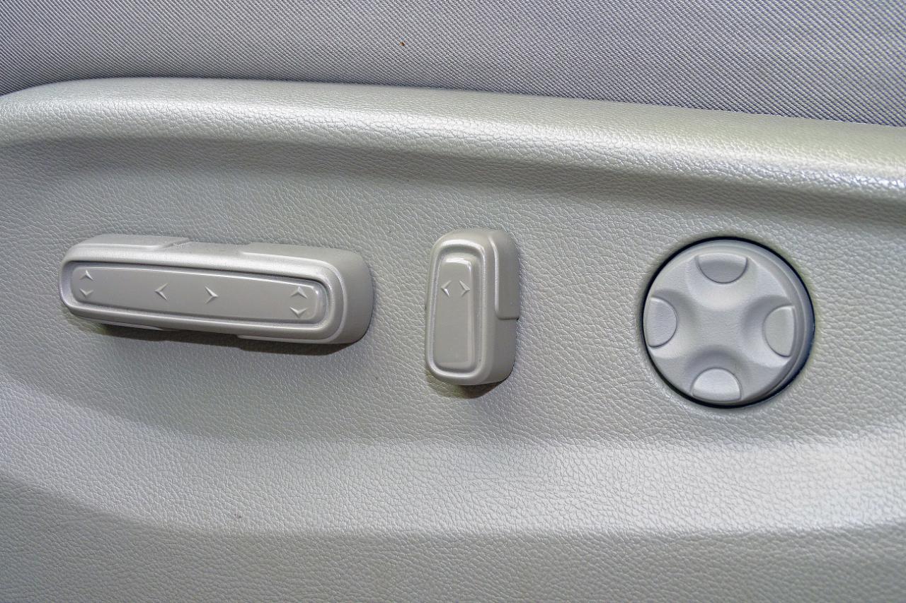 Honda Odyssey EX Auto 2024