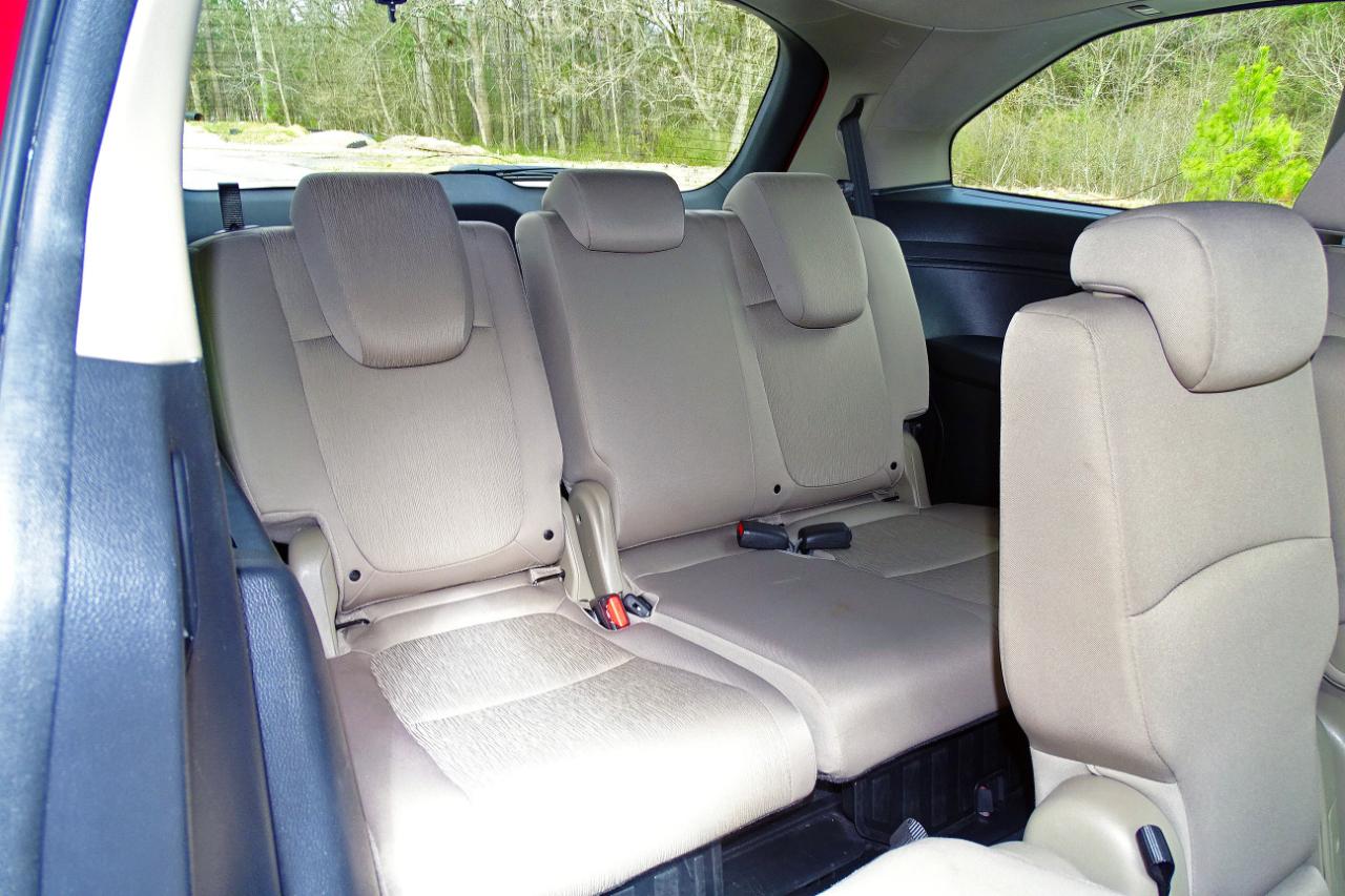 Honda Odyssey EX Auto 2024