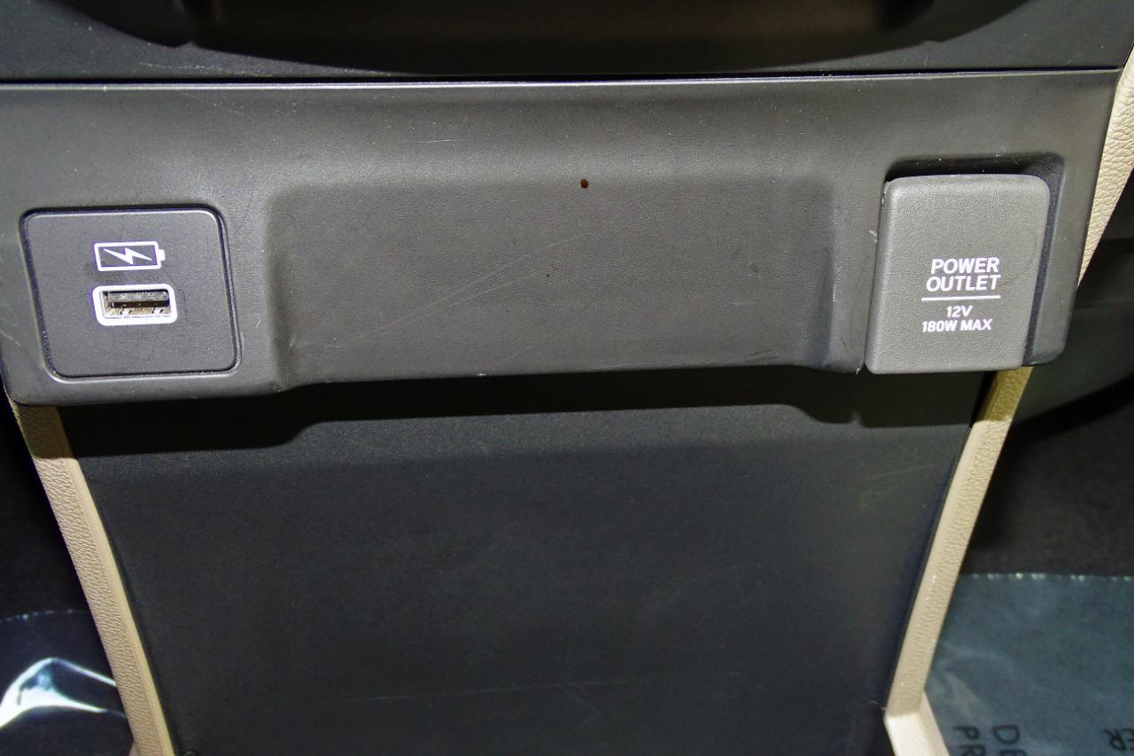 Honda Odyssey EX Auto 2024