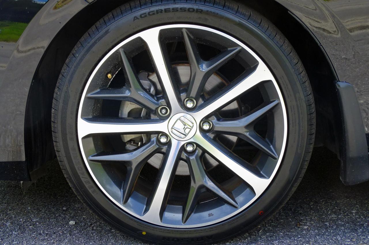 Honda Civic Sedan Touring CVT 2024